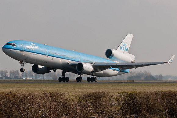 ams_20110322_443