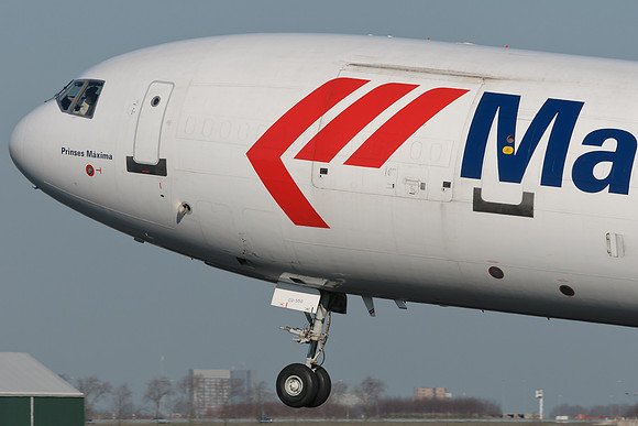 ams_20110322_574