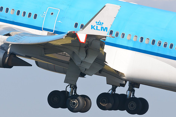 ams_20110322_447