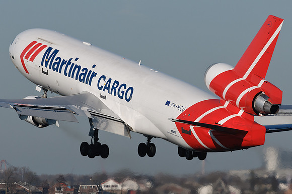 ams_20110322_575
