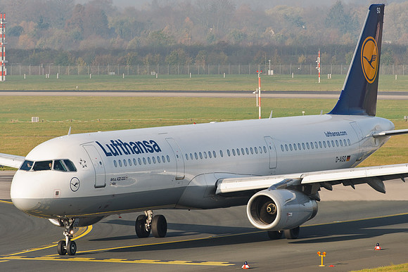 DUS_20111110_461
