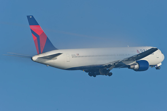 DUS_20111110_439